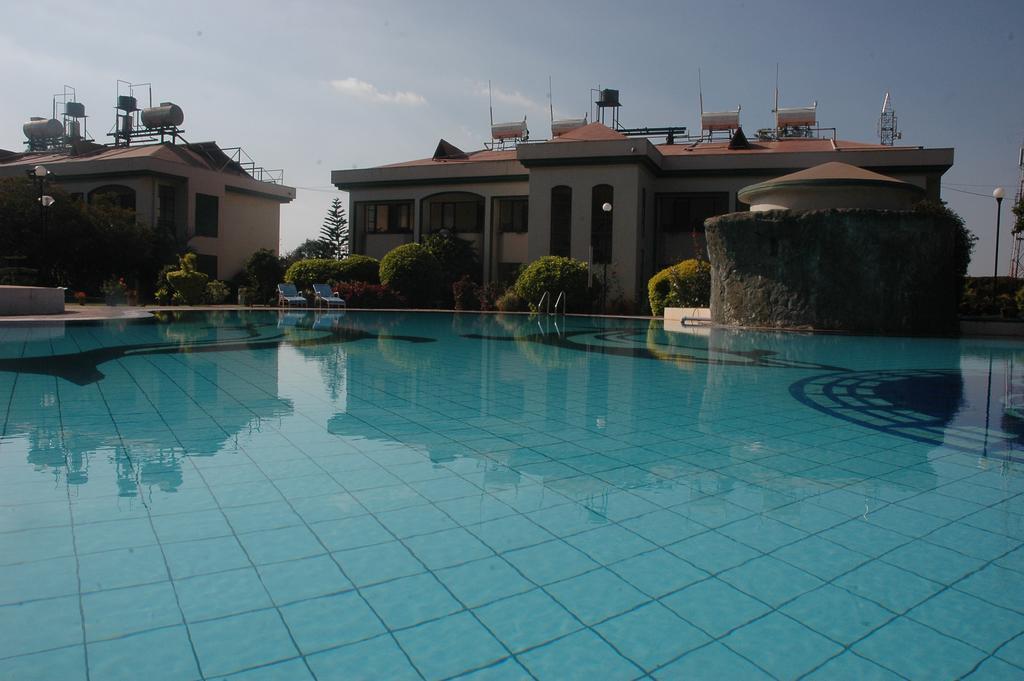 Blue Country Resort Panchgani Exterior photo